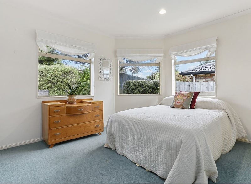 35 Elan Place, Stanmore Bay, Whangaparaoa - Carousel 2