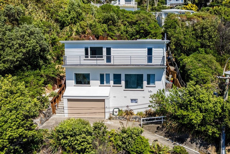 62 Evans Bay Parade, Roseneath, Wellington - Carousel 1