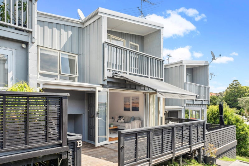 135B Kohimarama Road, Mission Bay, Auckland - Carousel 1