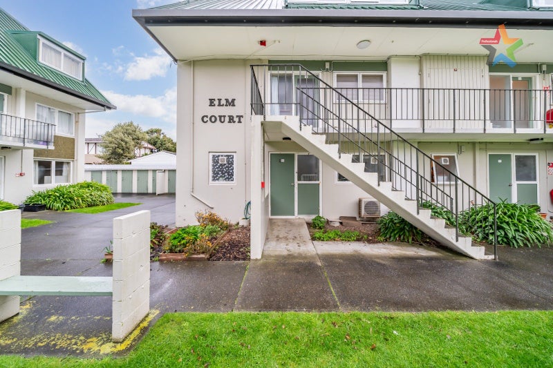 1/21 Britannia Street, Petone, Lower Hutt - Carousel 1