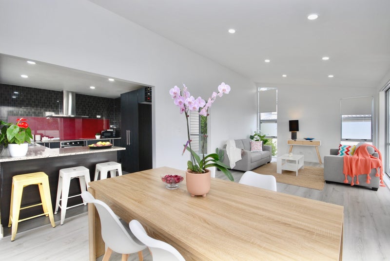 21A Kia Ora Road, Beach Haven, Auckland - Carousel 2