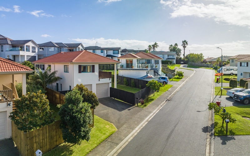 16 Clea View, Gulf Harbour, Whangaparaoa - Carousel 1