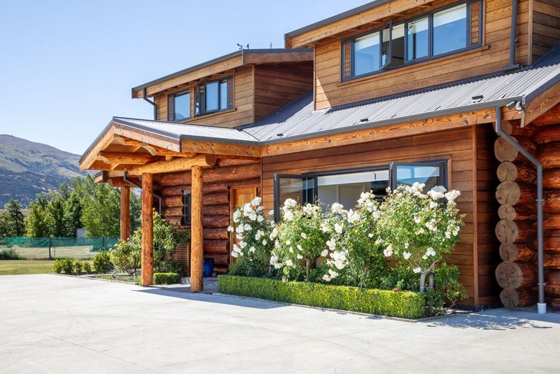 118 Oliver Road, Bendigo, Cromwell - Carousel 1