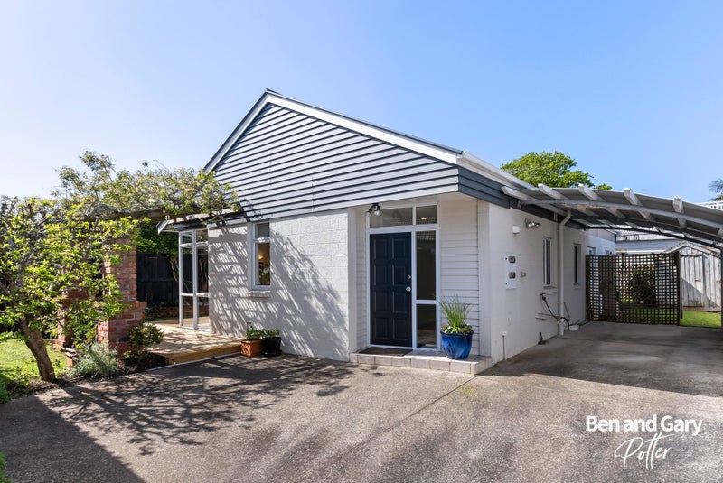 2/118 Victoria Road, Devonport, Auckland - Carousel 1