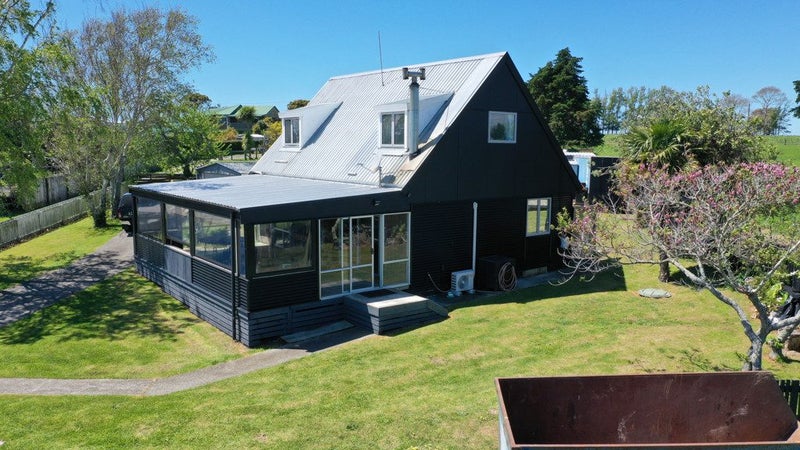 21 Whenuariri Place, Te Puke - Carousel 1