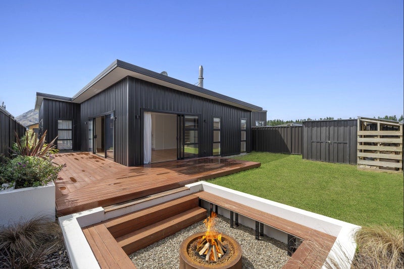 30 Dunn Street, LAKE HAWEA - Carousel 1