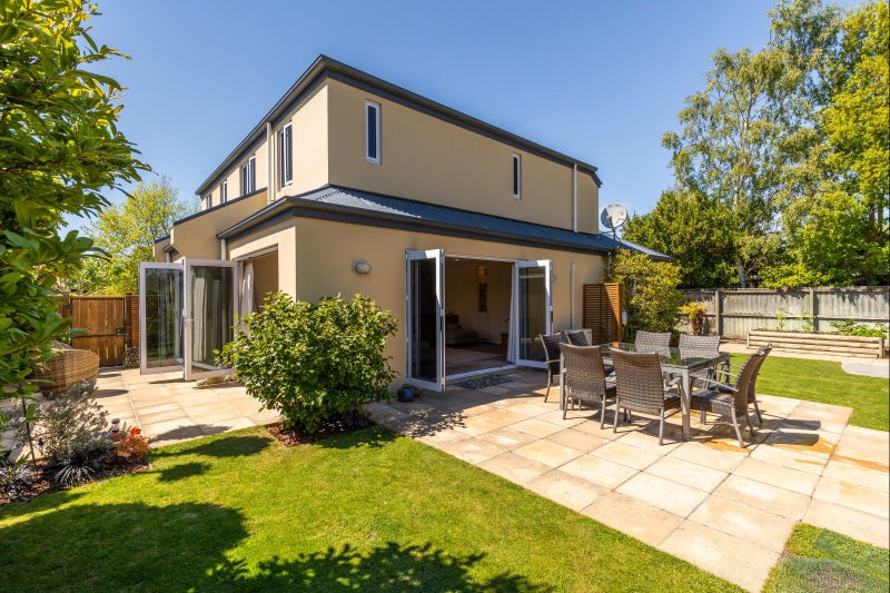 3 Wilmington Place, Shirley, Christchurch - Carousel 2