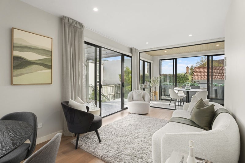 8/109 Kohimarama Road, Kohimarama, Auckland - Carousel 1