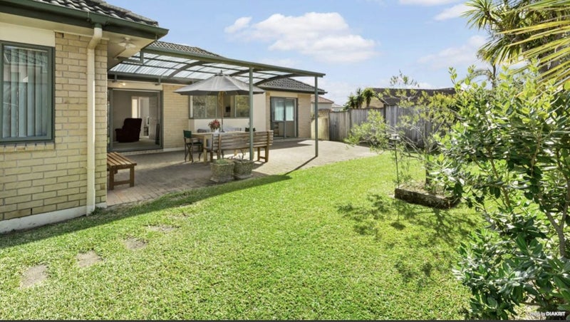 5 Belsera Court, Northpark, Auckland - Carousel 2