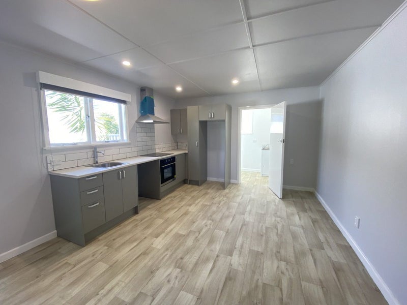 12 Tripoli Street, Onekawa, Napier - Carousel 2