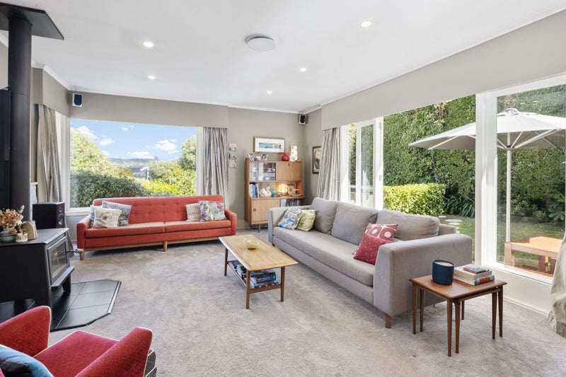 109 Seatoun Heights Road, Seatoun, Wellington - Carousel 2