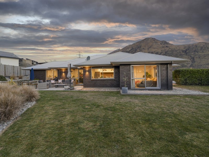9 Judes Lane, Lower Shotover, Queenstown - Carousel 20
