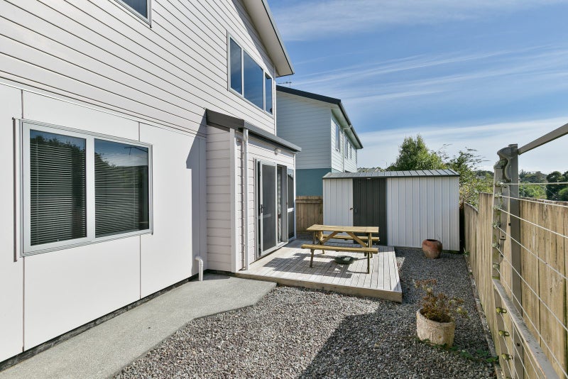 5B Stephen Street, Johnsonville, Wellington - Carousel 13