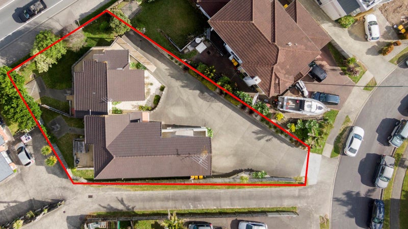 37 Ballymore Drive, Pinehill, Auckland - Carousel 2