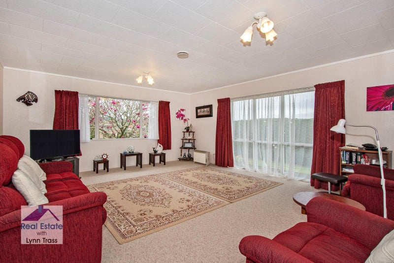 16 Elm Place, Tikipunga, Whangarei - Carousel 2