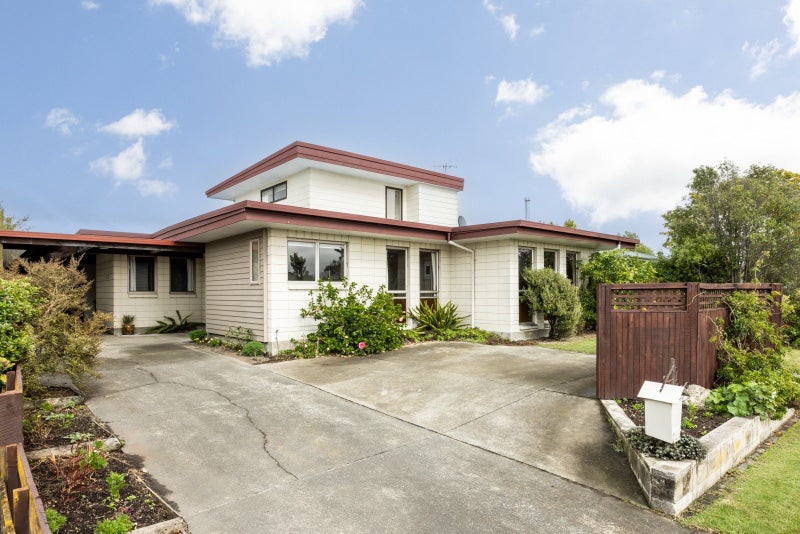 27 Coventry Avenue, Tamatea, Napier - Carousel 1