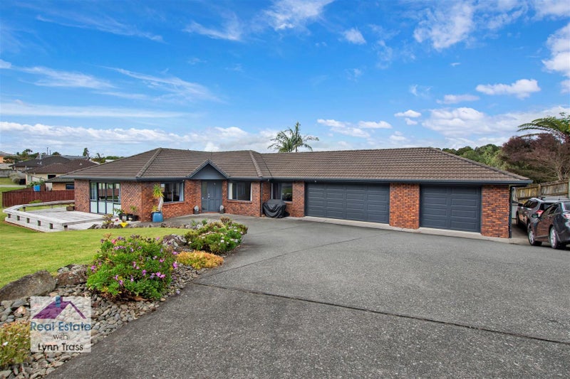30 Balmacewan Drive, Kamo, Whangarei - Carousel 1