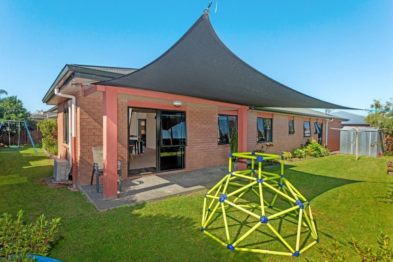 5 Westpark Place, Lytton West, Gisborne - Carousel 19