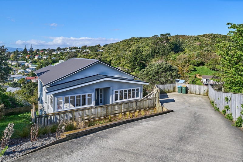 143 Sievers Grove, Cannons Creek, Porirua - Carousel 17