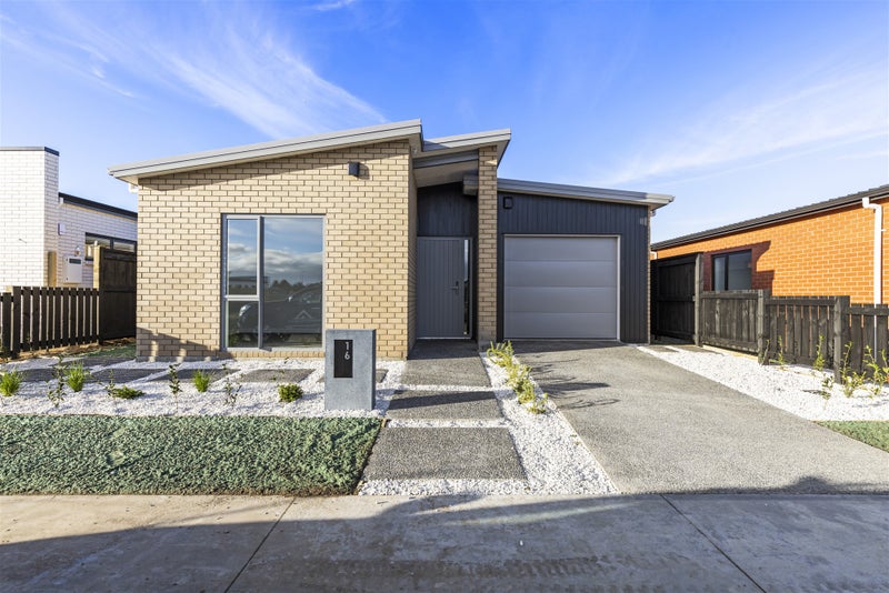 16 Guillaume Street, Chartwell, Hamilton - Carousel 1