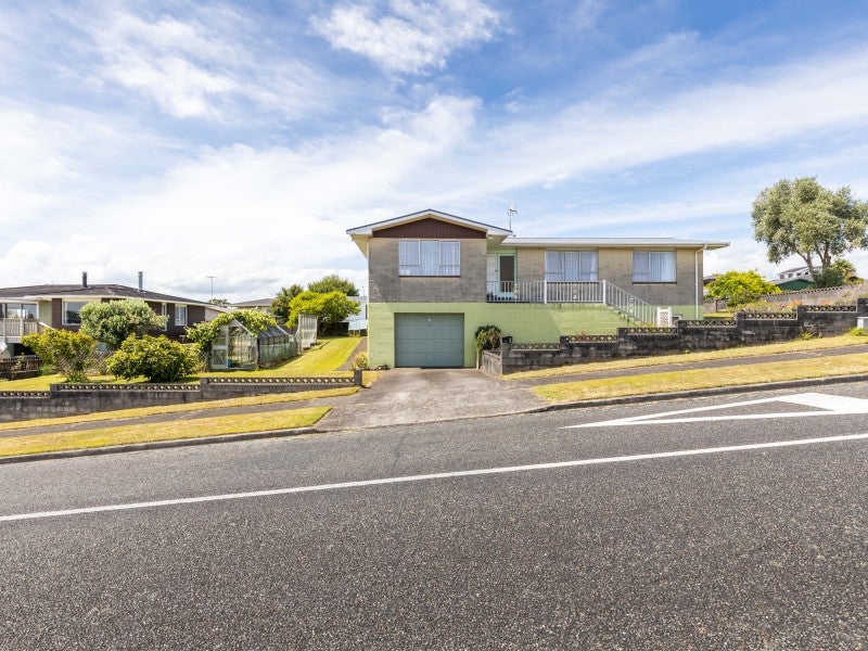 2 Erica Place, Bell Block, New Plymouth - Carousel 26