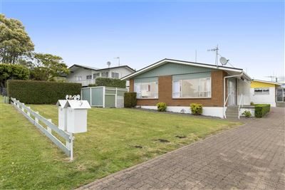 11 Te Wati Street, Maungatapu, Tauranga - Carousel 1