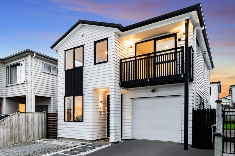 47 Greenfinch Road, Hobsonville, Auckland - Carousel 1