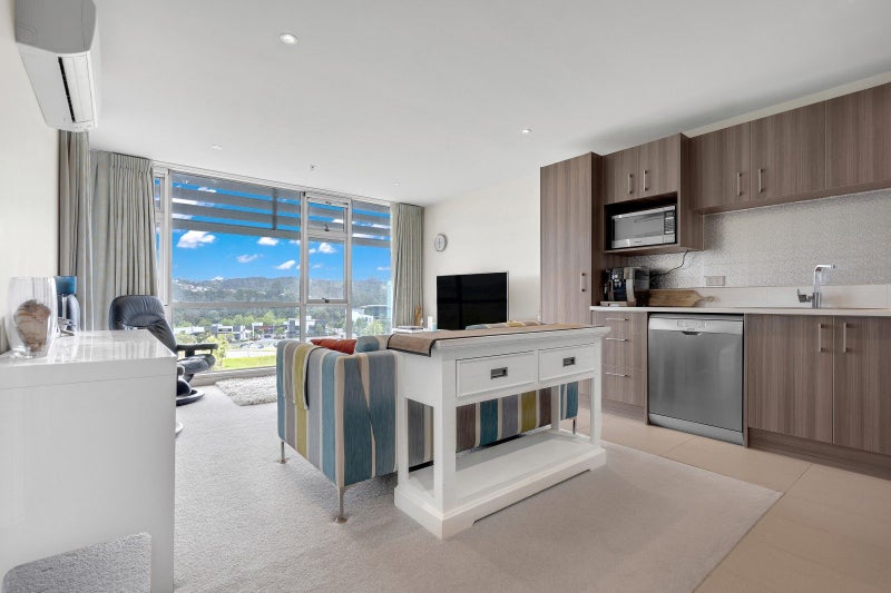 203/27 Don McKinnon Drive, Albany, Auckland - Carousel 2