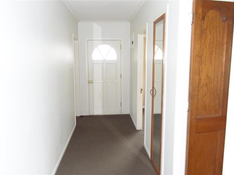 11 Jellicoe Road, Murrays Bay, Auckland - Carousel 17