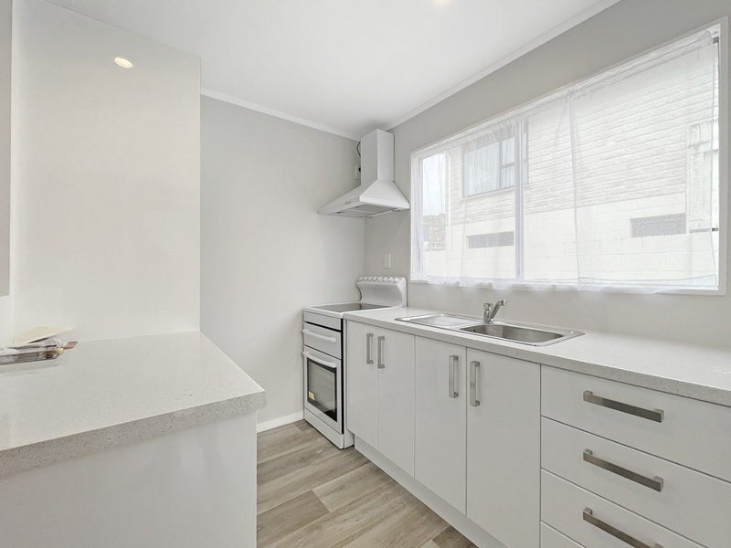 26A Viewmont Drive, Harbour View, Lower Hutt - Carousel 1