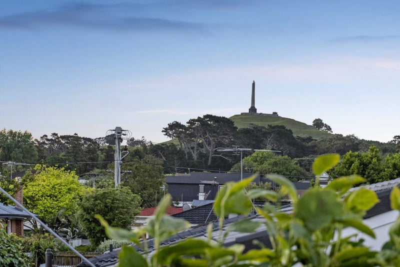 20C Tawhiri Road, One Tree Hill, Auckland - Carousel 2