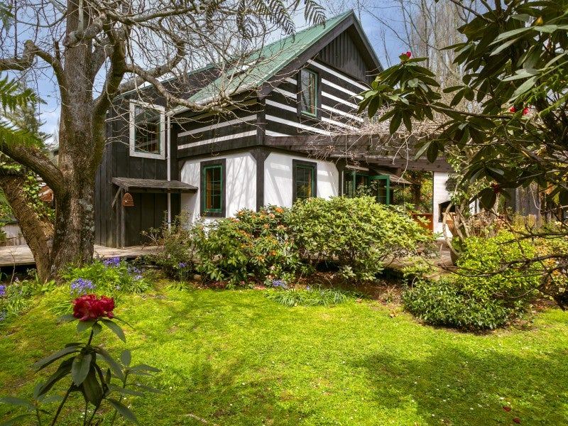 200 Mangaroa Street, Turangi - Carousel 1