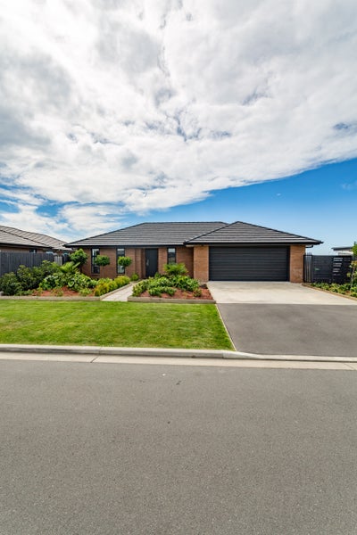 22 Pistacia Place, Hornby, Christchurch - Carousel 23