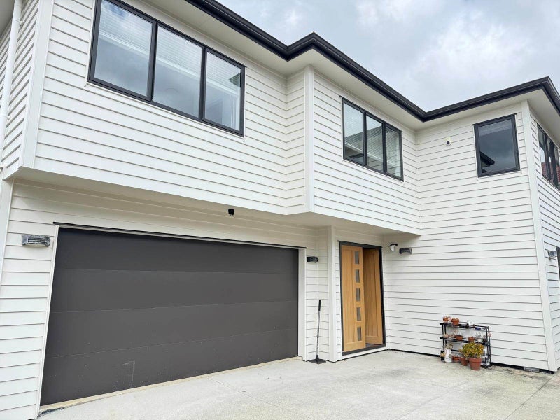 12A Namata Road, Onehunga, Auckland - Carousel 2