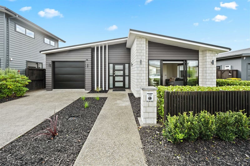 29 Capper Crescent, Chartwell, Hamilton - Carousel 24
