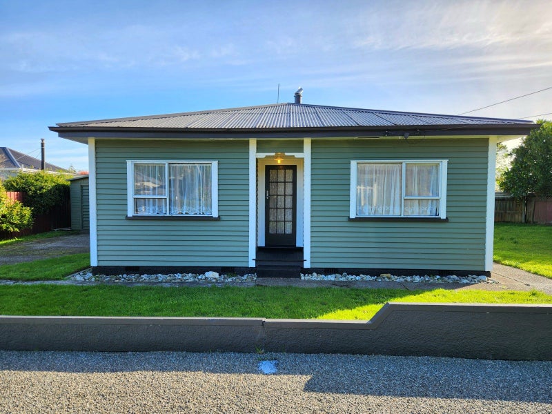 6 Cardwell Street, Cobden, Greymouth - Carousel 1