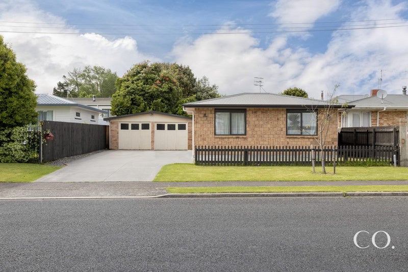 20 Collingwood Street, Judea, Tauranga - Carousel 1