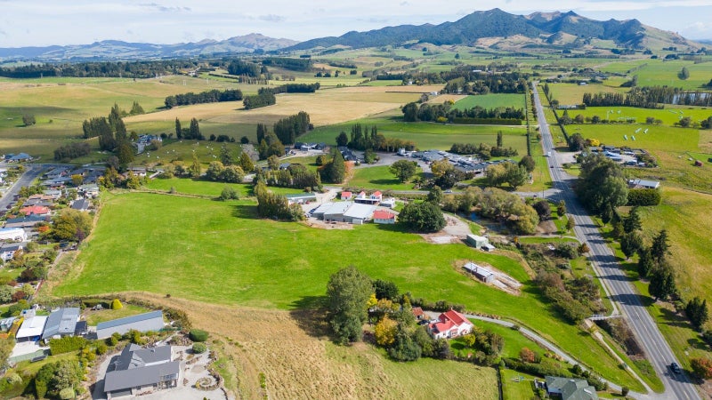 2 Waimea Street, Gore, Gore - Carousel 2