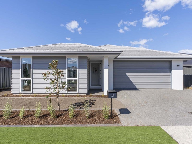86 Tabraham Crescent, Pyes Pa, Tauranga - Carousel 1