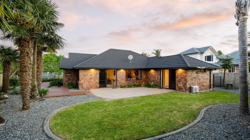 14 Cherie Close, Rototuna, Hamilton - Carousel 1