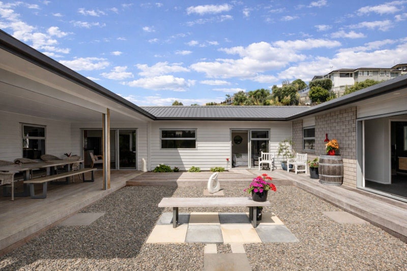 111 Oteki Park Drive, Welcome Bay, Tauranga - Carousel 1
