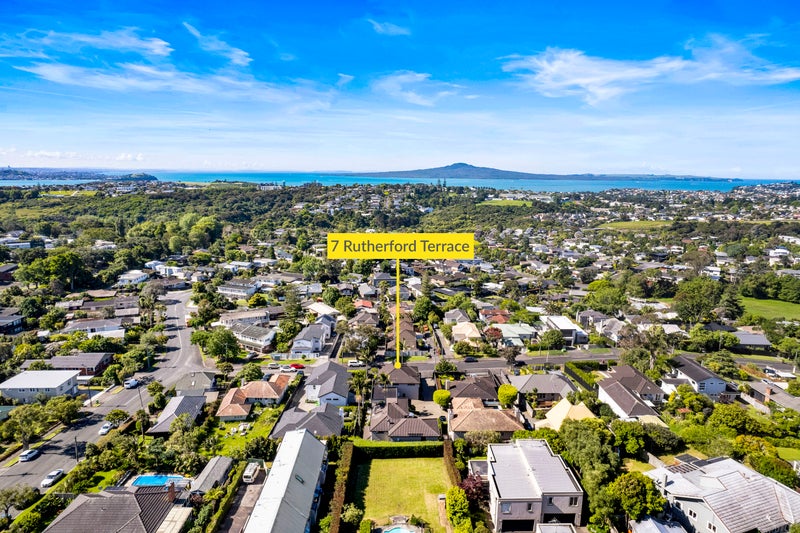 7 Rutherford Terrace, Meadowbank, Auckland - Carousel 28