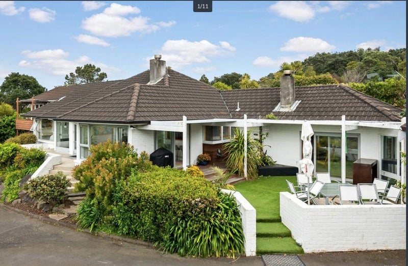 134 Beach Road, Castor Bay, Auckland - Carousel 2
