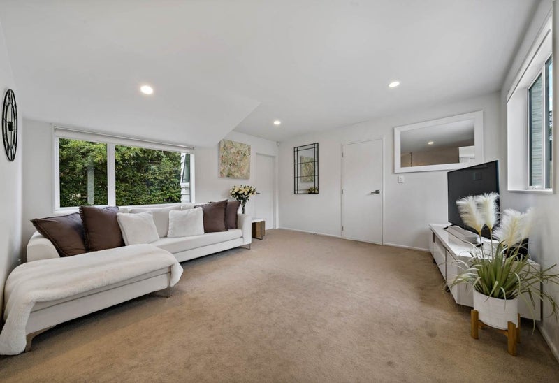20B Apirana Avenue, Glen Innes, Auckland - Carousel 2