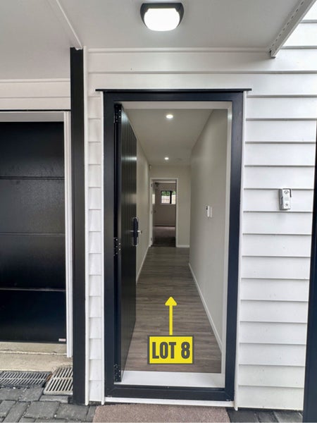 8/18 Hutchinsons Road, Bucklands Beach, Auckland - Carousel 15