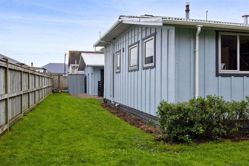 7A Tupoki Street, Glen Avon, New Plymouth - Carousel 20