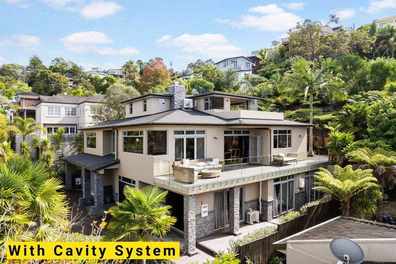 49 Penguin Drive, Murrays Bay, Auckland - Carousel 1