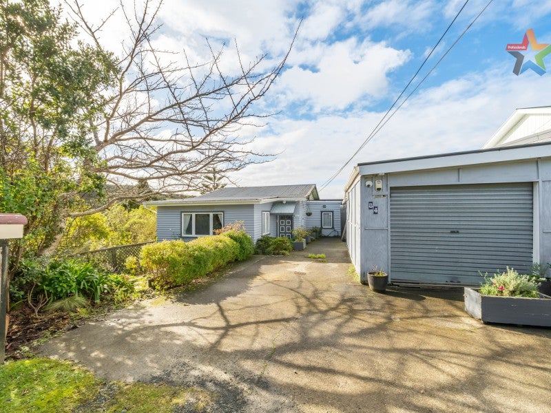 84 Hill Road, Belmont, Lower Hutt - Carousel 1