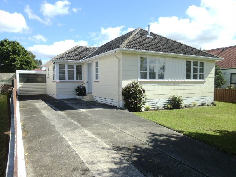 6 Ngarimu Street, Roslyn, Palmerston North - Carousel 1