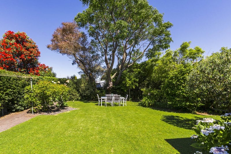 142 Nelson Crescent, Napier South, Napier - Carousel 22